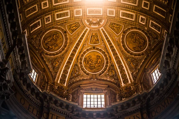 Італія Рим Грудень 2019 Внутрішні Стіни Базиліки Святого Петра — стокове фото