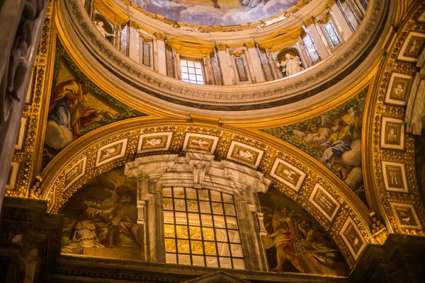 Italie Rome Décembre 2019 Les Murs Intérieurs Basilique Saint Pierre — Photo