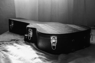 Gitar zor durumda