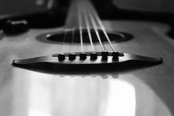 A guitarra acústica — Fotografia de Stock