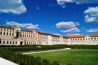 Mimi şaraphane Kalesi