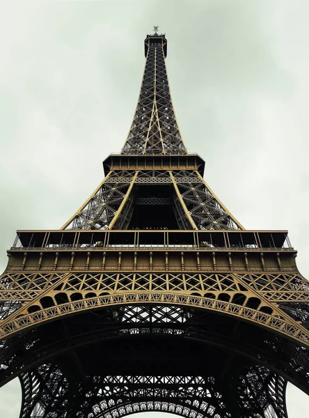 Eiffel tower närbild — Stockfoto