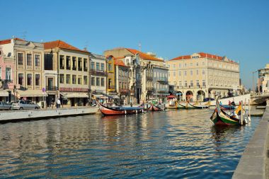 Aveiro şehir içinde kanal
