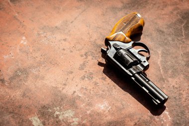 tabanca üzerinde beton kırmızı backgroound