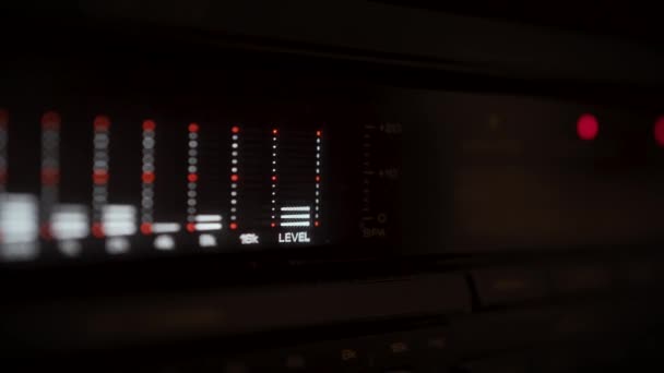Affichage égaliseur avec niveaux de fréquence clignotants — Video
