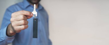 İşadamı holding anahtar. Emlak kavramı