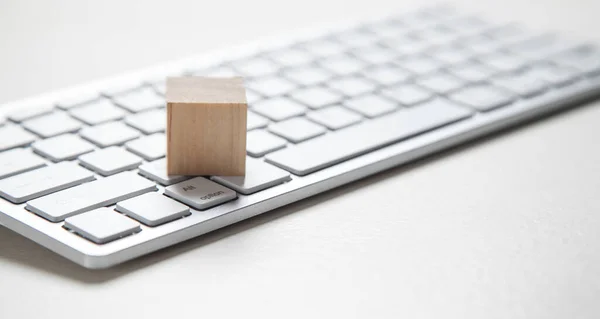 Wooden Blank Cube Computer Keyboard — Stock Photo, Image