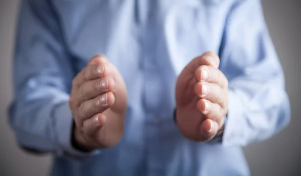Άνθρωπος Χέρια Την Προστασία Χειρονομία — Φωτογραφία Αρχείου