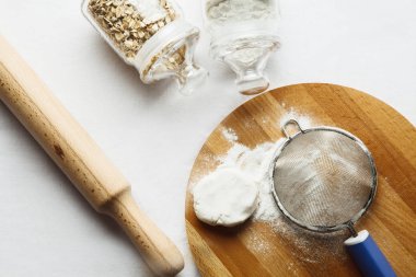 hamur elek un ve Fırıncılar oklava