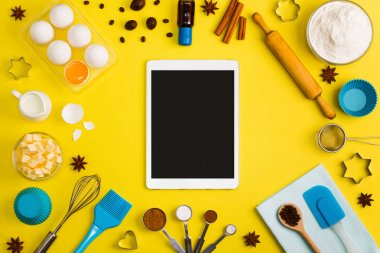 Tablet mobil uygulama hizmeti Web sitesi mockup pişirme mutfak 