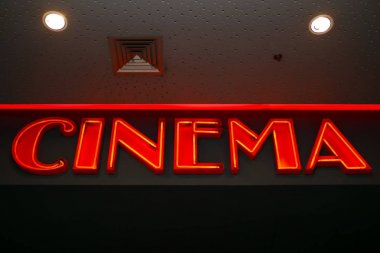 Sinema - kırmızı neon tabela