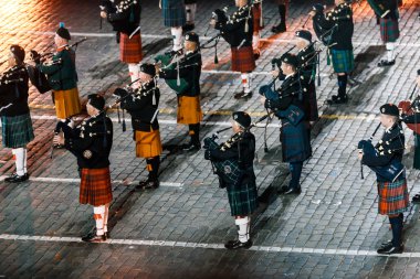 Moskova, Rusya - 26 Ağustos 2016: İşçinin kule Uluslararası Askeri Müzik Festivali.