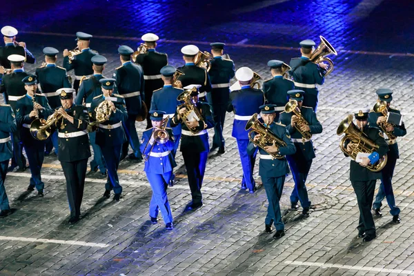 Moskova, Rusya - 26 Ağustos 2016: İşçinin kule Uluslararası Askeri Müzik Festivali. — Stok fotoğraf