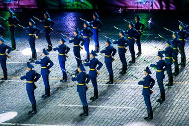 Moskova, Rusya - 26 Ağustos 2016: İşçinin kule Uluslararası Askeri Müzik Festivali.