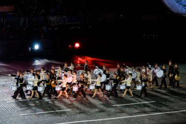 Moskova, Rusya - 26 Ağustos 2016: İşçinin kule Uluslararası Askeri Müzik Festivali