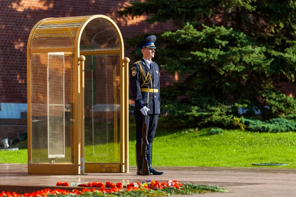 Moskwa, Rosja-Wrzesień 02, 2016: godzinna zmiana Gwardii prezydenta Honor. — Zdjęcie stockowe