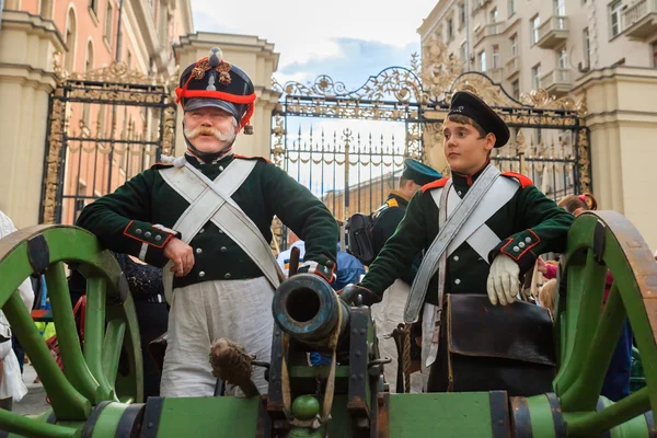 Moskova, Rusya - 10 Eylül 2016: Moskova Şehir Günü, şehrin 869. Tverskaya Caddesi'nde performans.