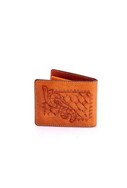 Beyaz zemin üzerinde bir deri çanta