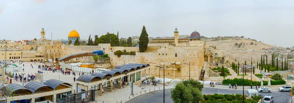 Vista panorámica del tejado de Jerusalén. Atracciones turísticas . Fotos de stock