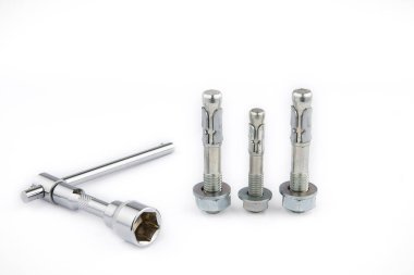 Genişleme çapa beyaz bir arka plan ve bir kilit anahtarı