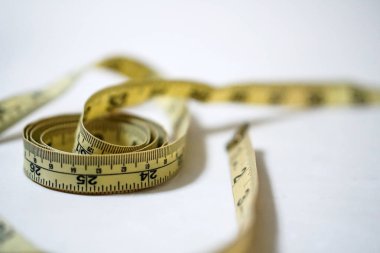 Sarı yumuşak teyp ölçüm dikiş terzi cetvel seti kullanılan