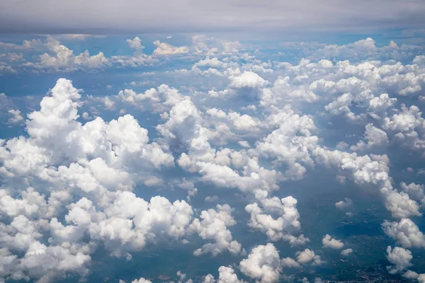 Nube cielo blu vista aerea dall'aereo — Foto Stock