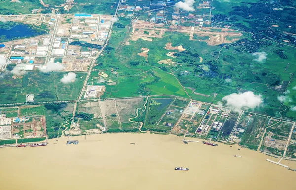 Aerial view Myanmar landscape from the airplane, cloud, land, river, architecture — Stock Photo, Image