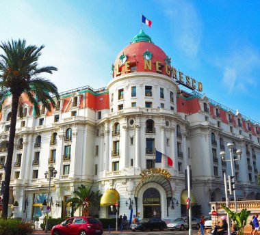 Nice, Fransa - 27 Eylül 2017: Cephe, Nice, Fransa daki lüks otel. Des anglais, Cote d'Azur mesire