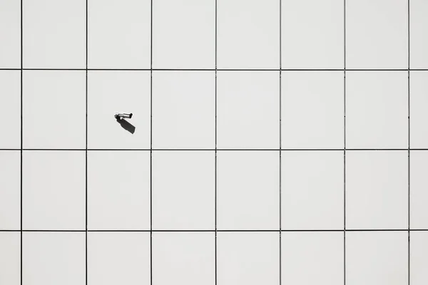 Kamera Surveilance Dinding Dengan Pola Latar Belakang Geometris Kamera Keamanan — Stok Foto
