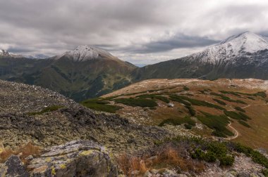 Batı Tatras güzel sonbahar manzarası
