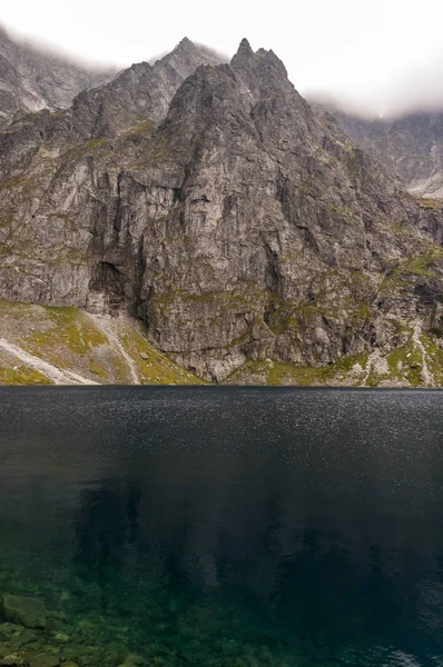 Bela paisagem de altas montanhas de Tatra — Fotografia de Stock