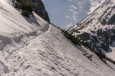 Yüksek Tatras dağ iz
