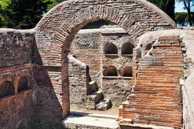 Roma Nekropolü Güvercinlik antik Ostia - İtalya