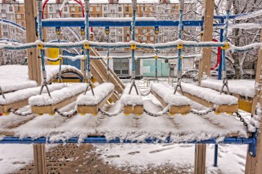 Kış saati: kar ve buz Bahçesi atlıkarınca içinde ayrıntı 