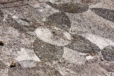 Csiarii termal yarasa soyunma odasında geometrik Mozaik