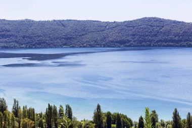 Castel Gandolfo volkanik göl panorama Roma - İtalya