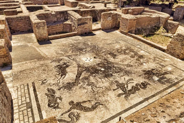 Cisiarii ローマ帝国の温泉 - フリギダリウム - 風景 — ストック写真