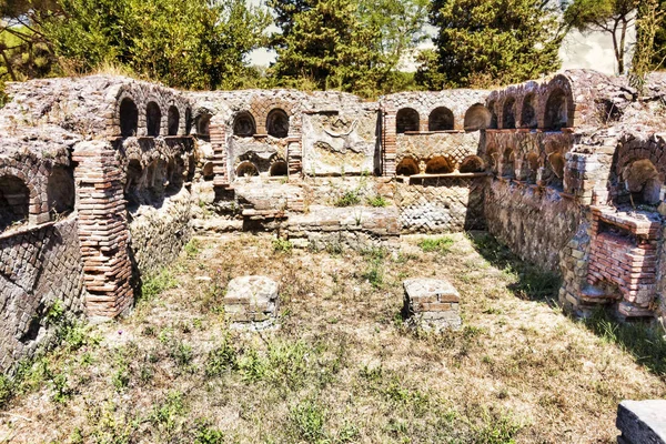 Kolumbarium der römischen Nekropole im antiken Ostia - Italien — Stockfoto
