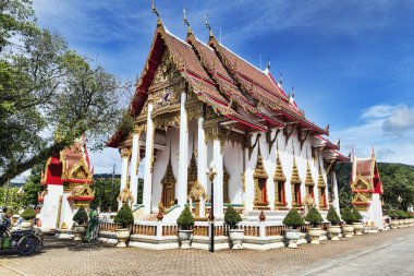 Wat Chalong Phuket bölgesinde, Tayland tapınak kompleksi 