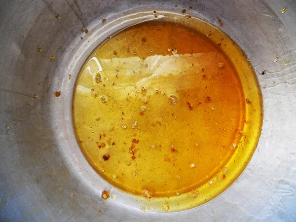 The yellow honey — Stock Photo, Image
