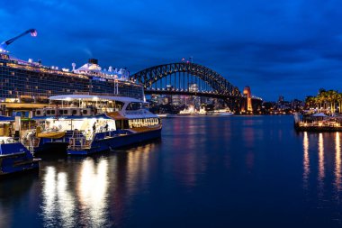 Bir körfezde yürümek 