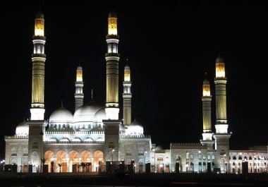 Gece sarı Camii