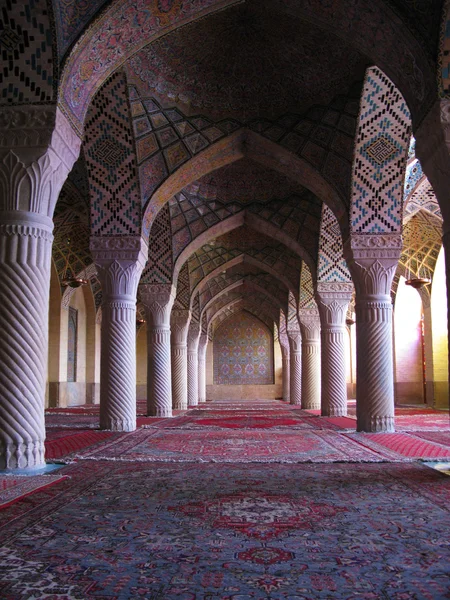 Interno della Moschea di Nasir ol Molk, Shiraz — Foto Stock