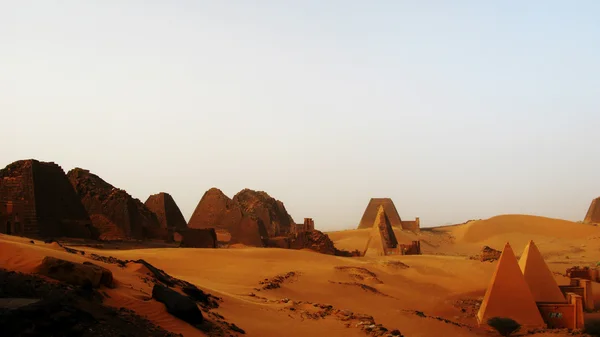 Pyramids of Meroe — Stock Photo, Image