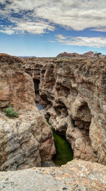 Sesriem canyon Tsauchab Nehri, Sossusvley