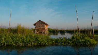 Bahçe Inle Gölü, Shan devlet Myanmar üzerinde yüzen