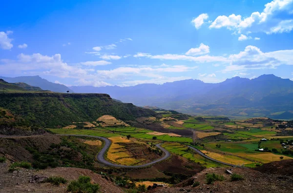 Panorama de montañas Semien y valle alrededor de Lalibela Etiopía — Foto de Stock