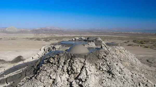 Pęknięcie bańki wulkany błotne, Azerbejdżan Qobustan — Zdjęcie stockowe