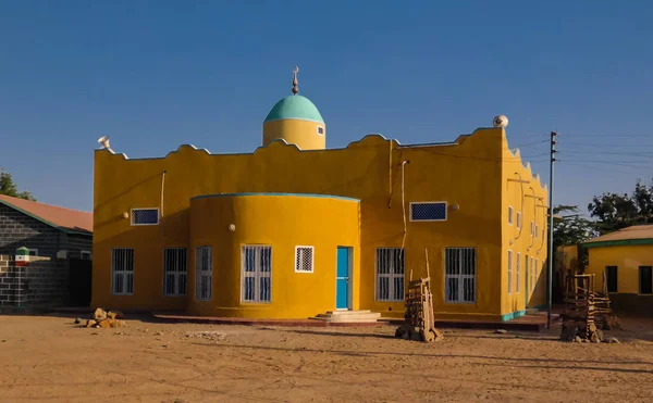 Mezquita en Berbera, la ciudad portuaria más grande de Somalilandia, Somalia — Foto de Stock