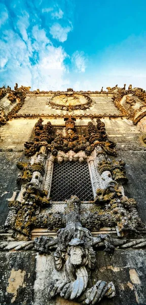 圣殿教堂的基督，托马尔，葡萄牙修道院墙门窗大曼努埃尔 — 图库照片